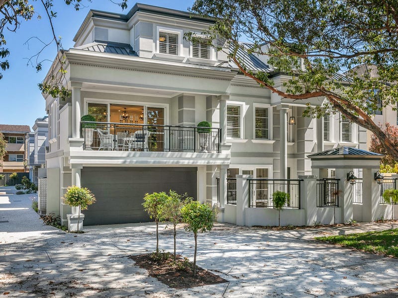 1/13 The Avenue, Crawley, WA 6009 Property Details