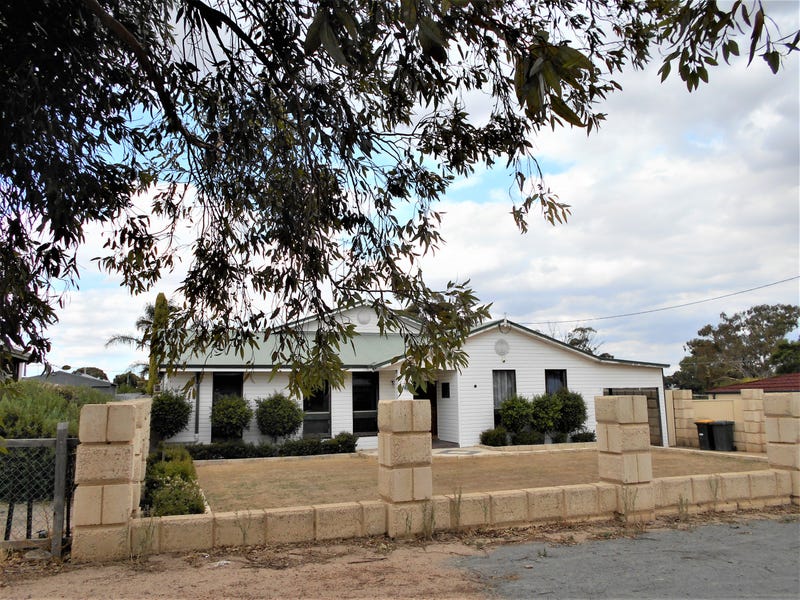 52 Yougenup Road, Gnowangerup, WA 6335 Property Details