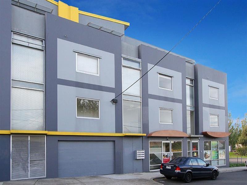 4/36 Railway Place, Fairfield, Vic 3078 Property Details