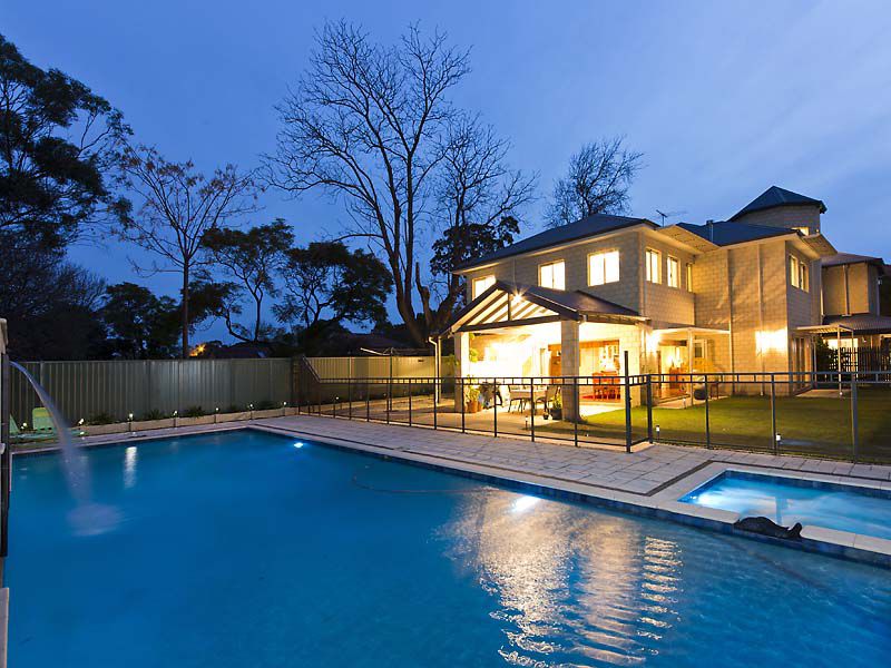 102 Dalkeith Road, Nedlands, WA 6009 Property Details