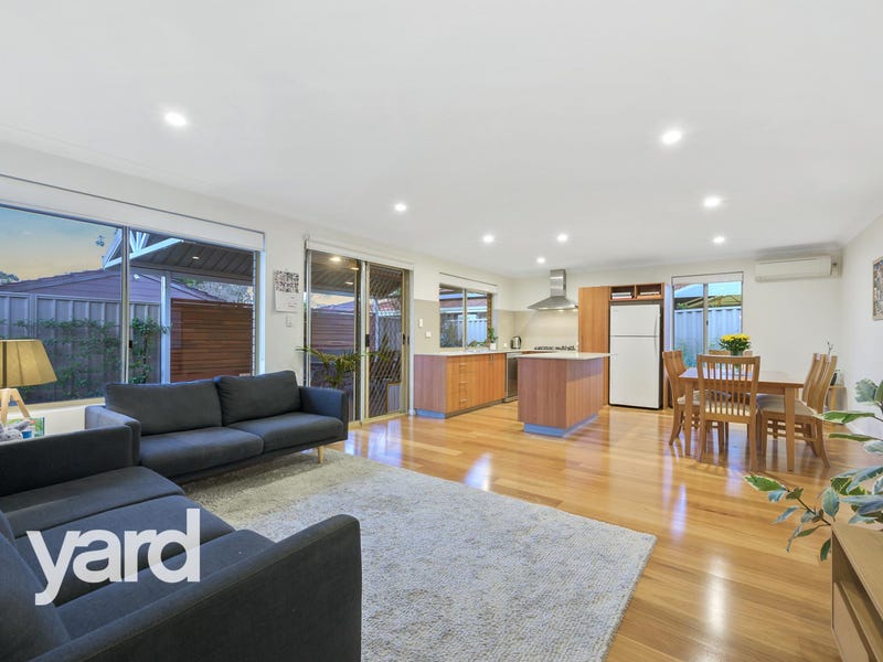 125A Kitchener Road, Alfred Cove, WA 6154