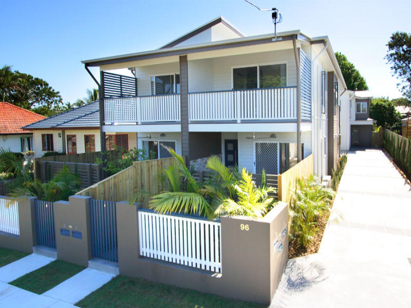 Unit 2/96 Dickenson St, Carina, Qld 4152 Property Details