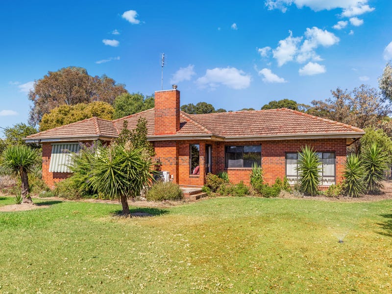 35 Mead Post Office Road, Cohuna, Vic 3568 House for Sale
