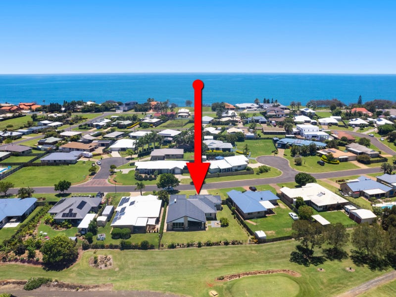 11 Peggy Drive, Coral Cove, QLD 4670
