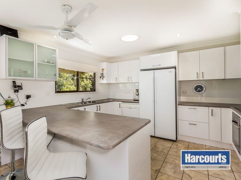 16 Woodmere Street, The Gap, QLD 4061