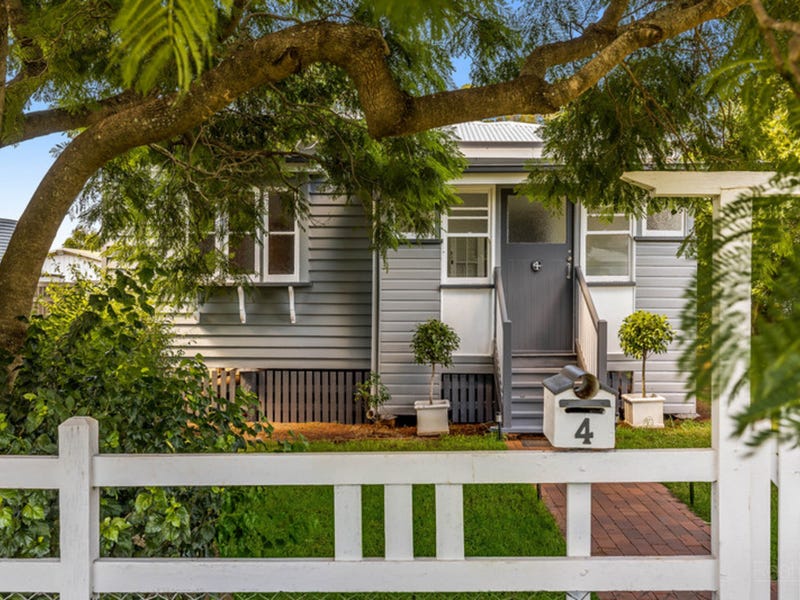 4 Bernard Street, Newtown, Qld 4350 Property Details