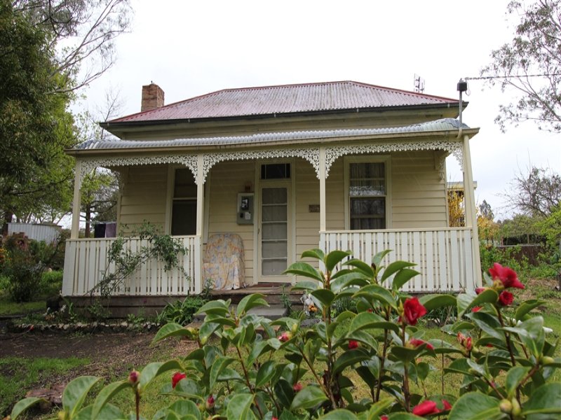 3034 Glenelg Highway, Linton, Vic 3360 Property Details