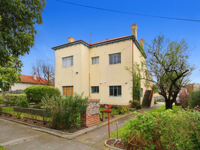 2/36 May Street, Preston, Vic 3072 Property Details