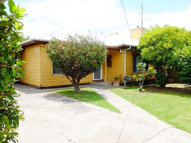 76 Bredt Street, Bairnsdale, VIC 3875