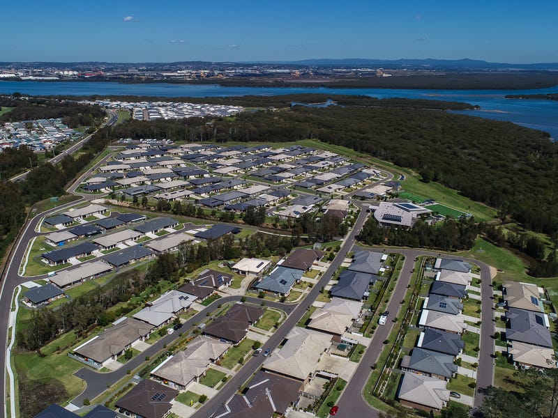 The Cove Village, Fullerton Cove, NSW 2318 House for Sale