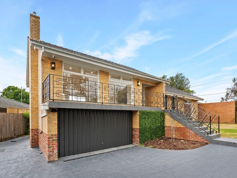 12 Lochabar Court, Ivanhoe, VIC 3079