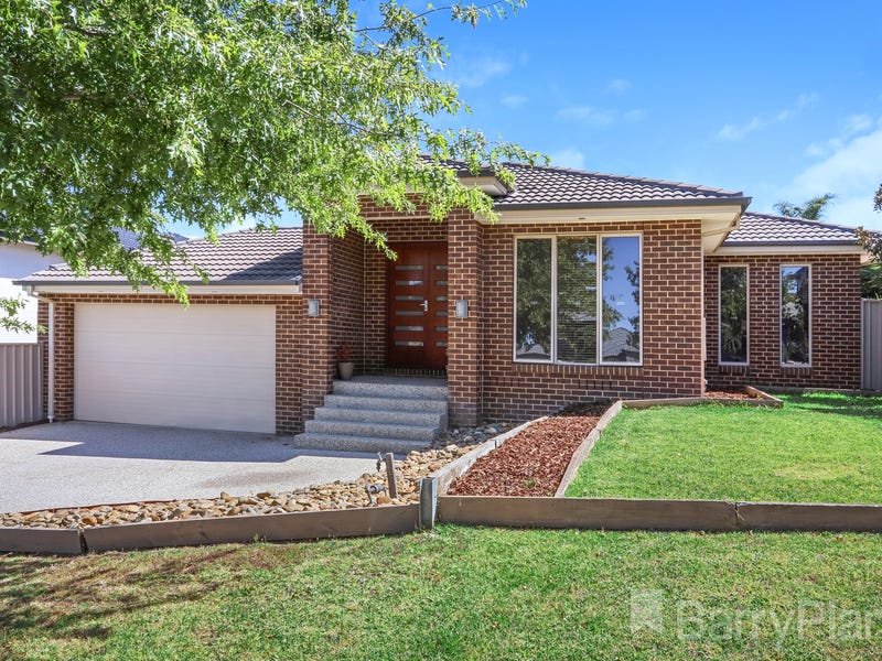 11 Fraserburgh Crescent, Greenvale, Vic 3059 Property Details