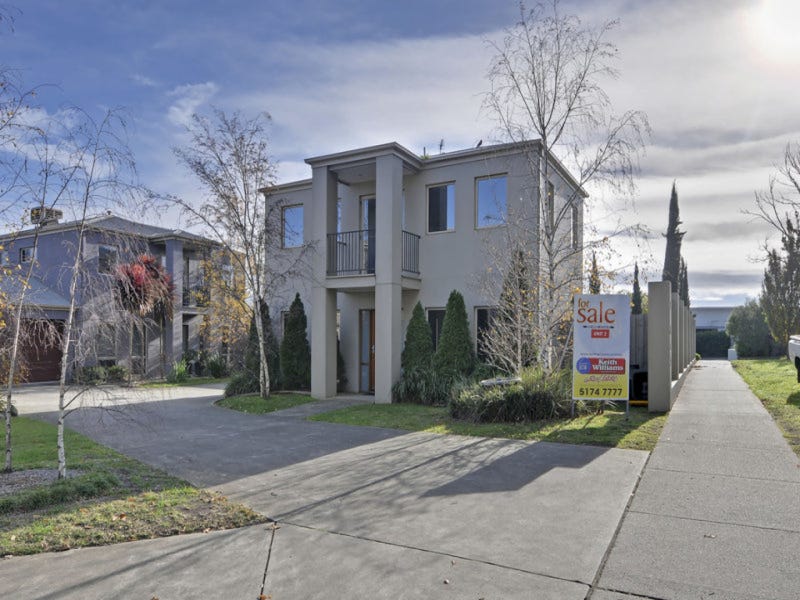 2/2 Hedges Avenue, Traralgon, Vic 3844 Property Details