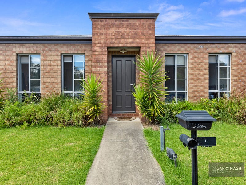11 Creek View End, Wangaratta, Vic 3677 Property Details