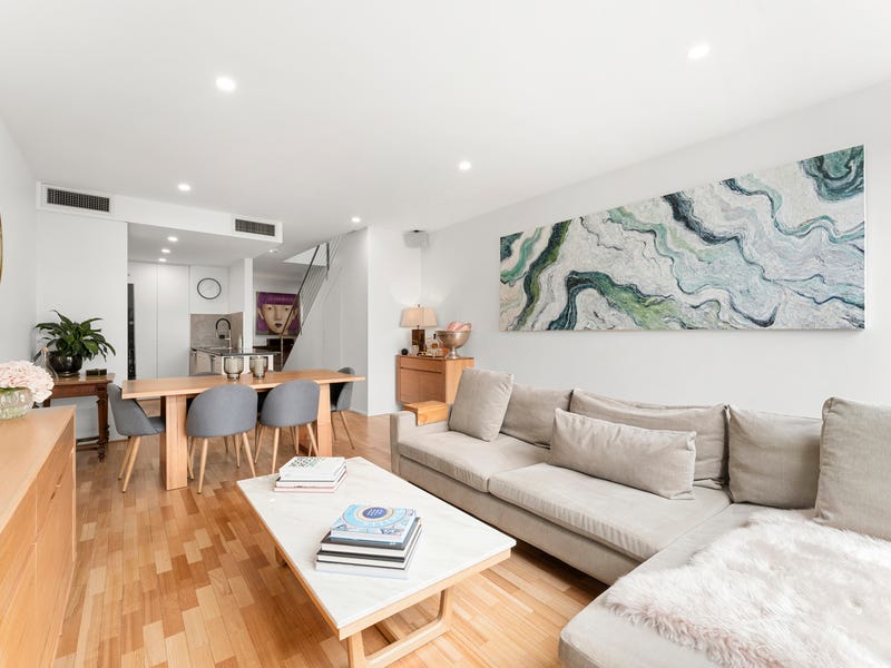 7 635 Hampton Street Brighton VIC 3186 Realestate au 7-635-hampton-street-brighton-vic-3186-realestate-au