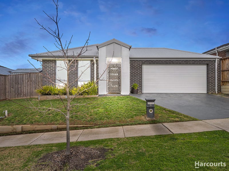 15 Mountford Rise, Pakenham, Vic 3810 Property Details