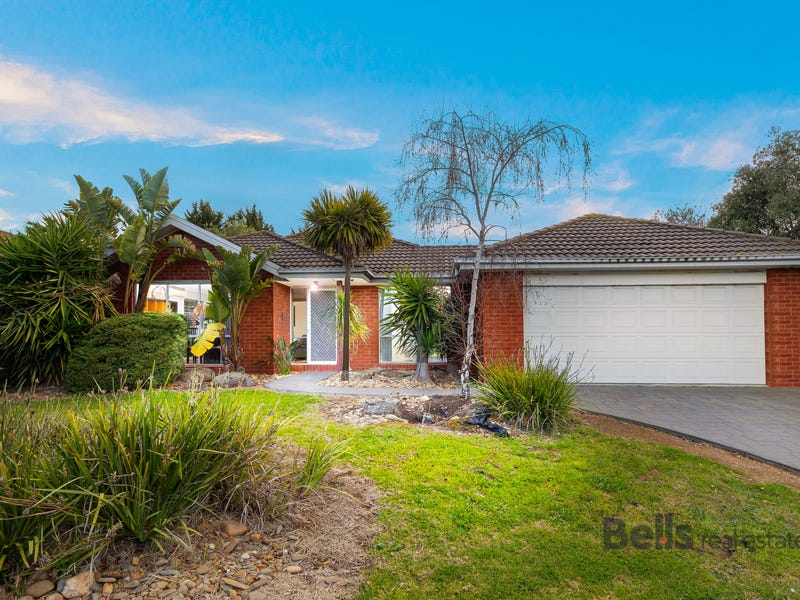 30 Chittenup Bend, Sydenham, Vic 3037 Property Details