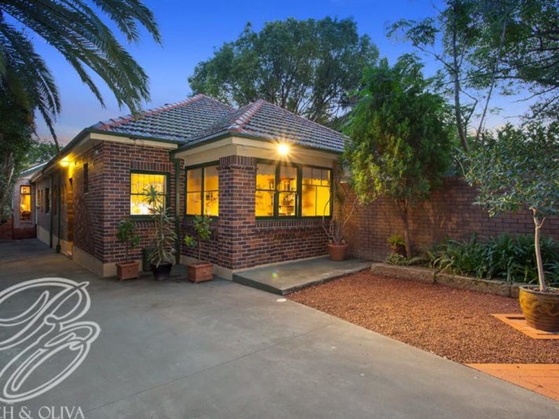 10A Clifton Avenue, Burwood, NSW 2134