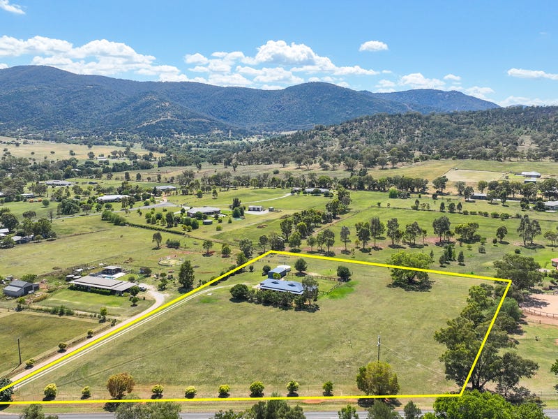 872 Moore Creek Road, Tamworth, NSW 2340 Property Details
