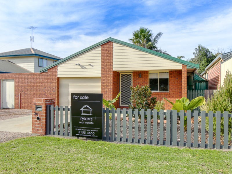 20 Palmers Road Lakes Entrance Vic 3909 Property Details