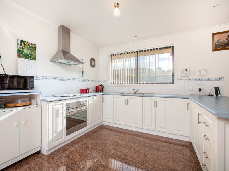 2/27 Weston Hill Road, Sorell, Tas 7172 Property Details