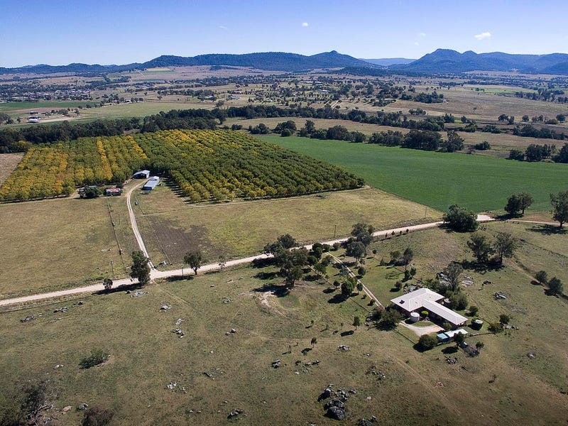 294 Ormans Lane, Kootingal, NSW 2352 Property Details