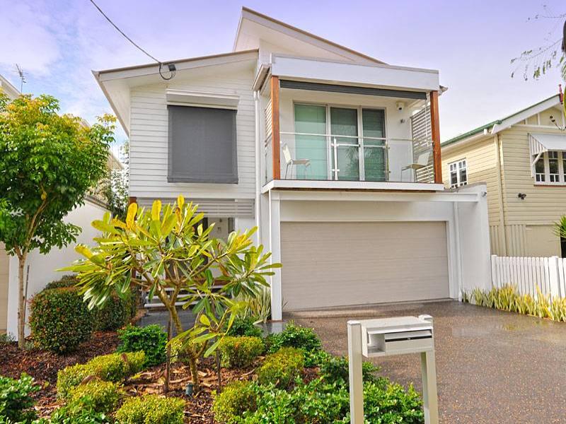 74 Stuart Street, Bulimba, Qld 4171 Property Details