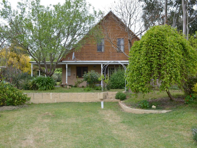 40 Blackwood River Drive, Balingup, WA 6253 Property Details