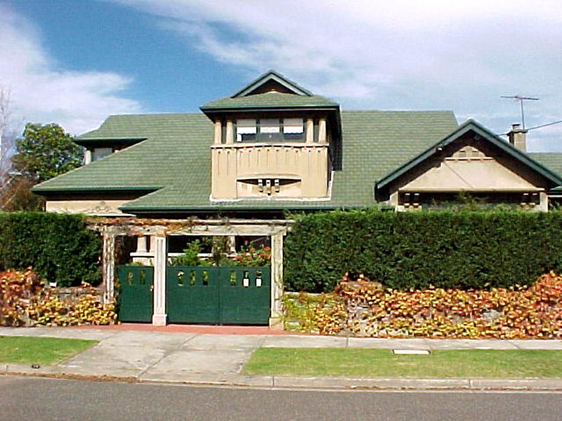 13 Retreat Road, Newtown, VIC 3220