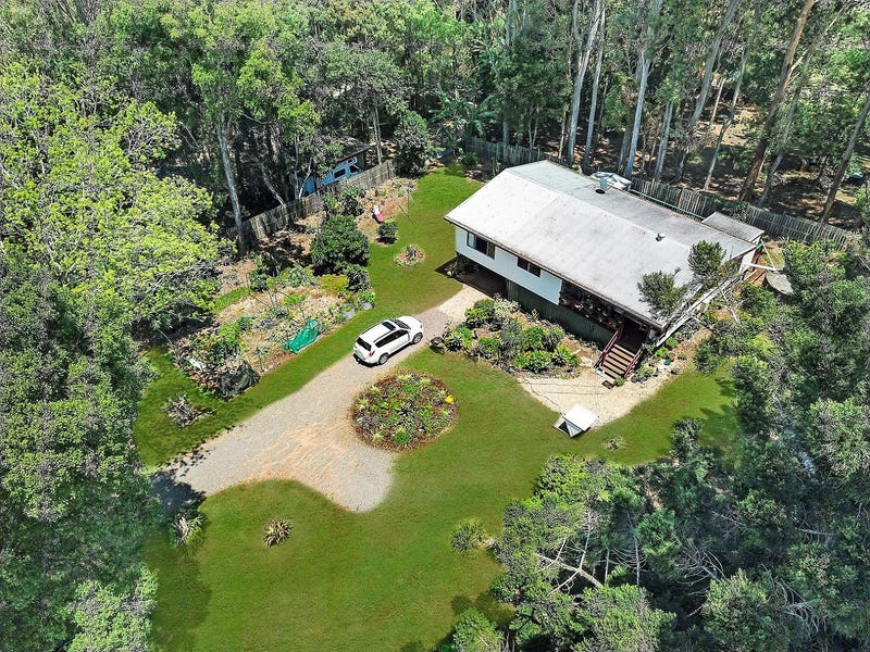 132 Flaxton Dive, Mapleton, Qld 4560 Property Details