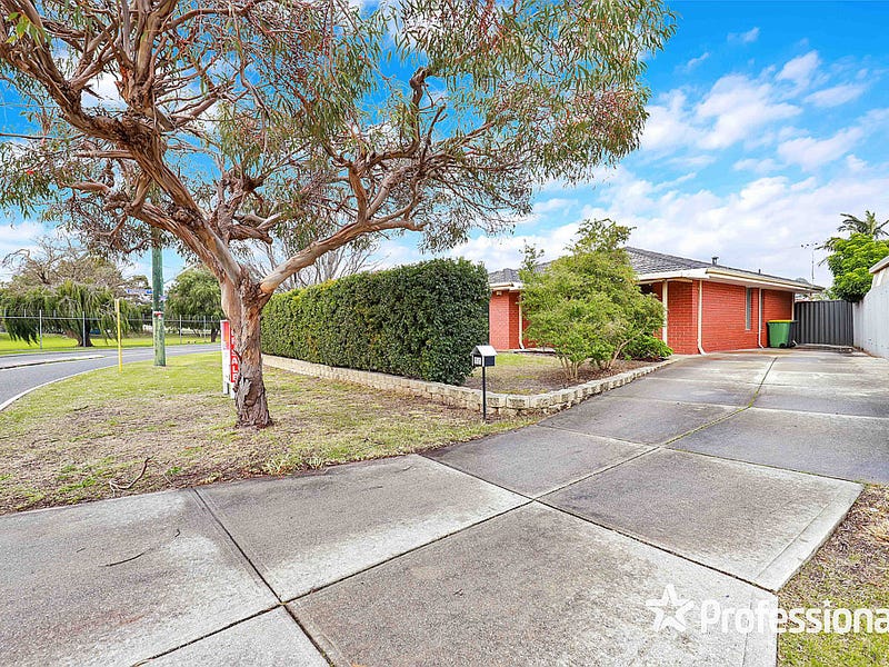 35 Hargrave Drive, Thornlie, WA 6108