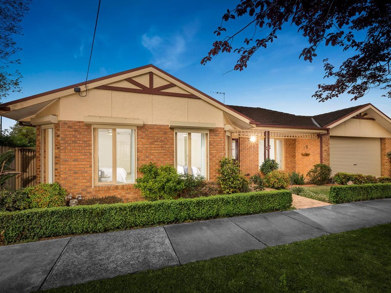 8 Leith Road, Macleod, VIC 3085