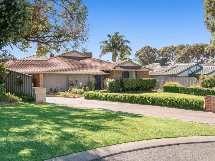 6 Cambridge Mews, Kingsley, WA 6026