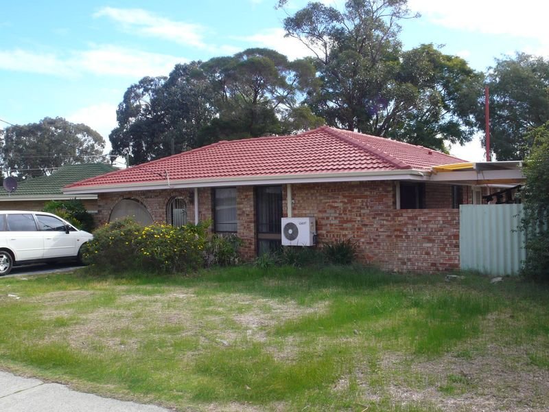 107 Hume Road, Thornlie, WA 6108 Property Details