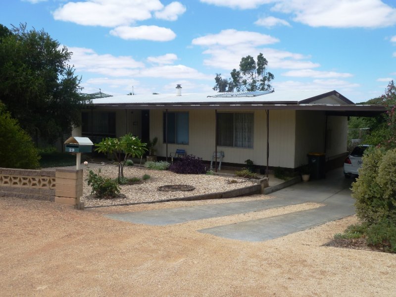 29 First Street, Loxton, SA 5333 Property Details