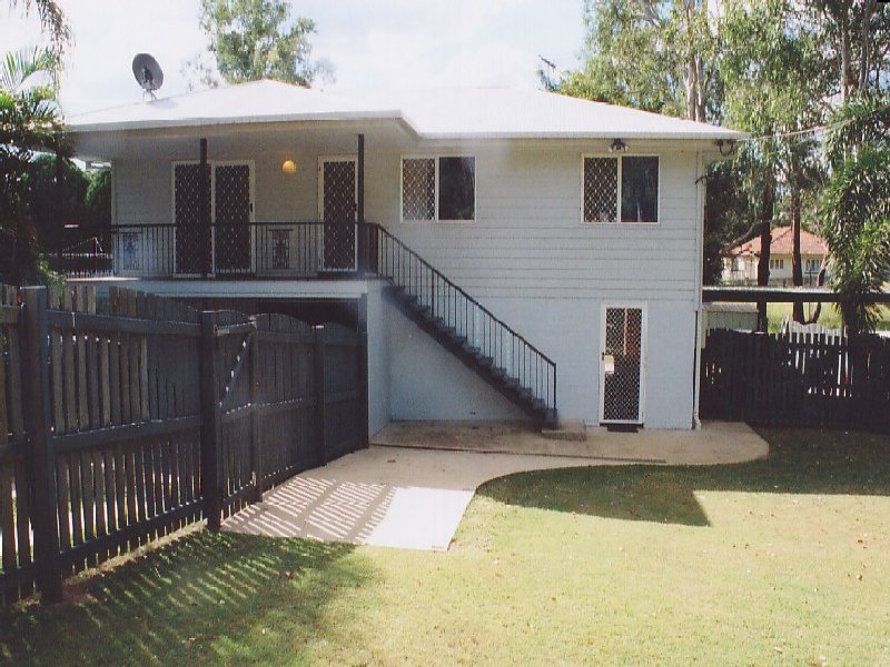 110 Barclay Street, Bundamba, QLD 4304