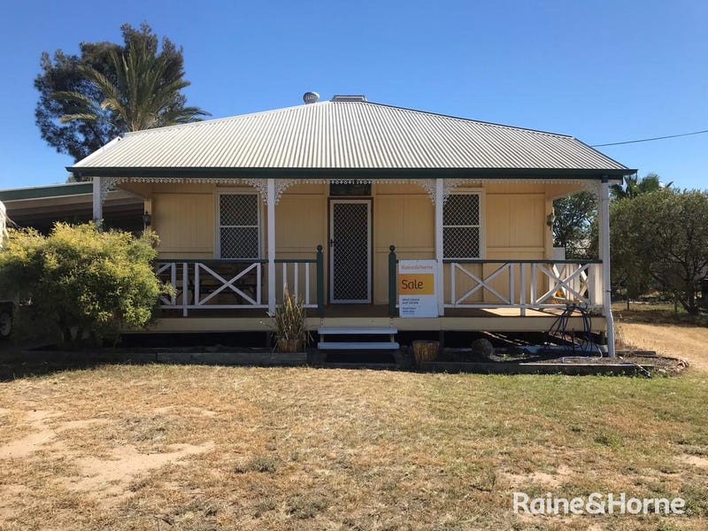 35 WILLIAM STREET, Roma, Qld 4455 Property Details