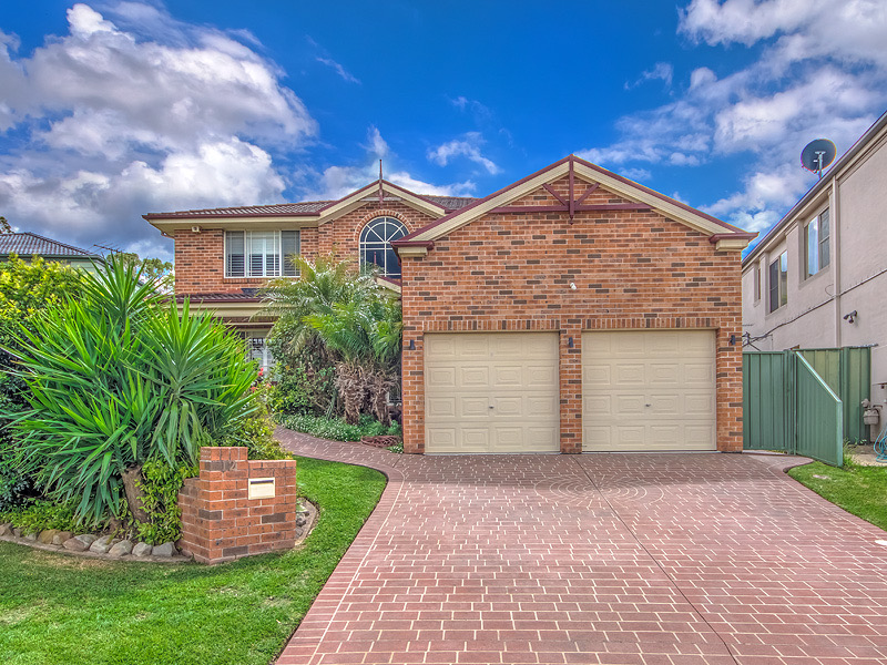 12 Mossberry Street, Blair Athol, NSW 2560