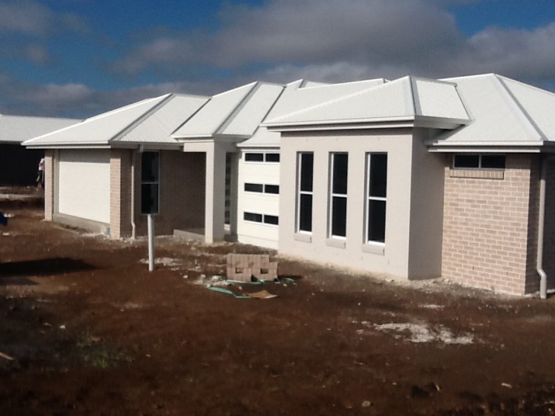 13 Kennard Street, Westbrook, Qld 4350 Property Details