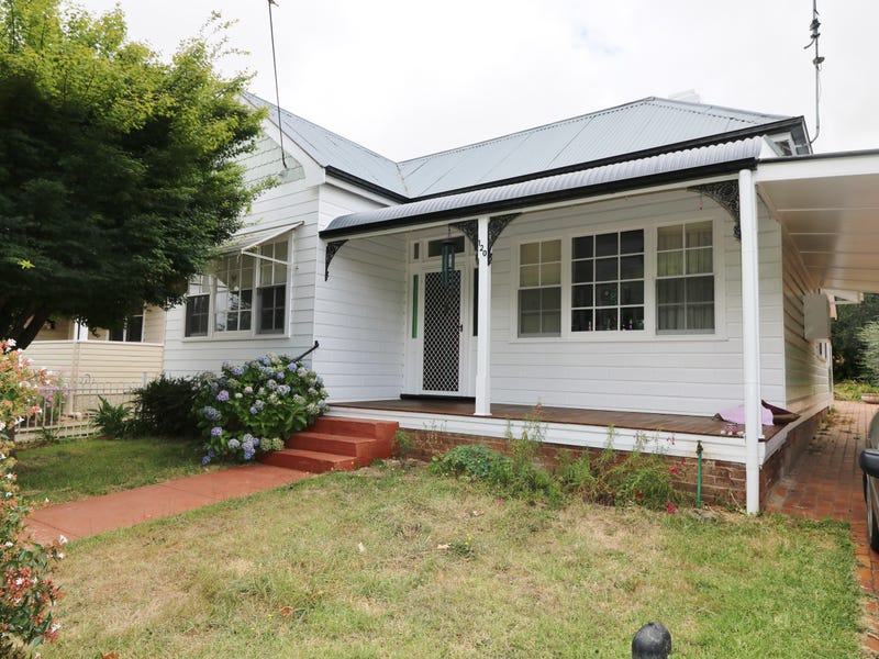 120 West Avenue, Glen Innes, NSW 2370