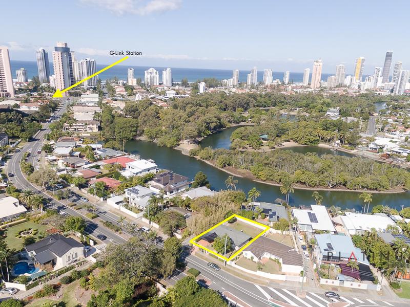 72 Monaco Street, Broadbeach Waters, QLD 4218