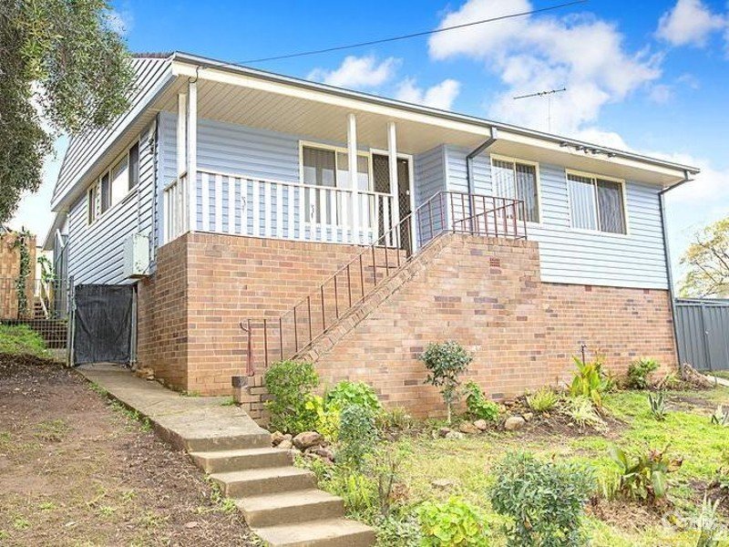 4 Aberdeen Road, Busby, NSW 2168 - realestate.com.au