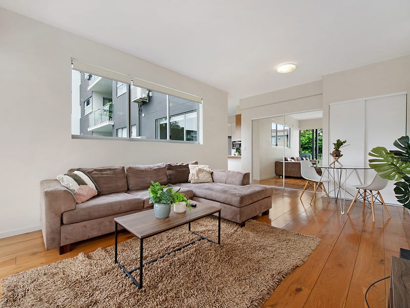 202/28 Cartwright St, Windsor, Qld 4030 Property Details