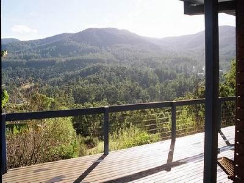 7 Hooks Road, Warburton, VIC 3799