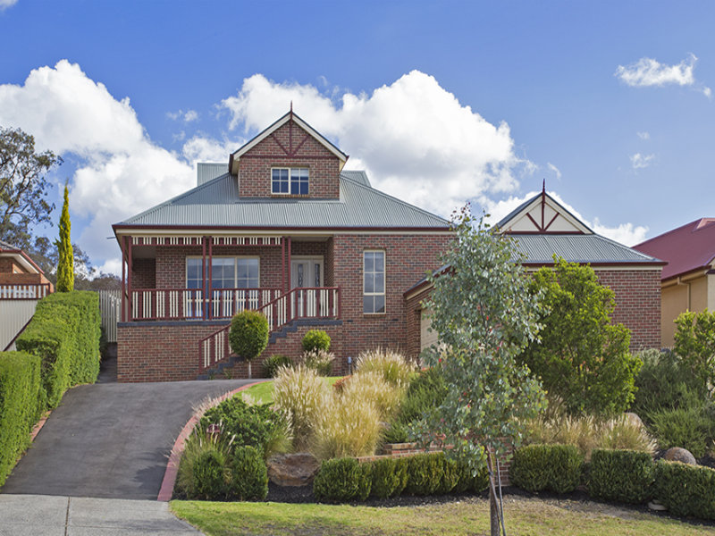 70 Kamarooka Drive, Wattle Glen, VIC 3096