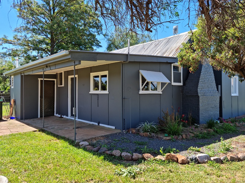 6 Short Street, Trundle, NSW 2875 Property Details