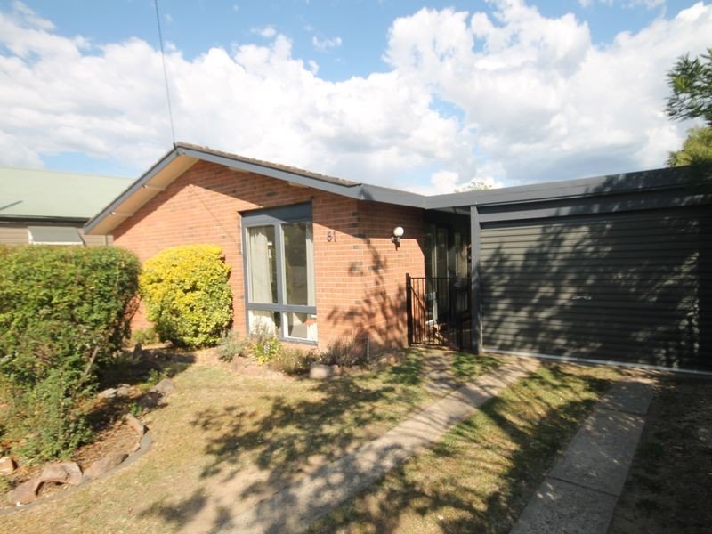 61 Brae Street, Inverell, NSW 2360 Property Details