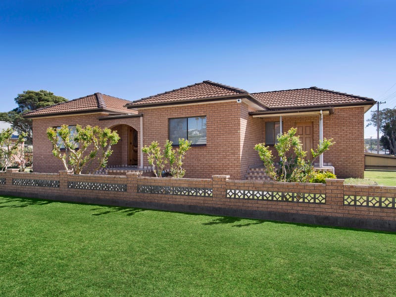 142 Pioneer Road, Towradgi, NSW 2518