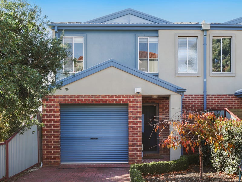 33 Seggan Circle, Gowanbrae, Vic 3043 Property Details