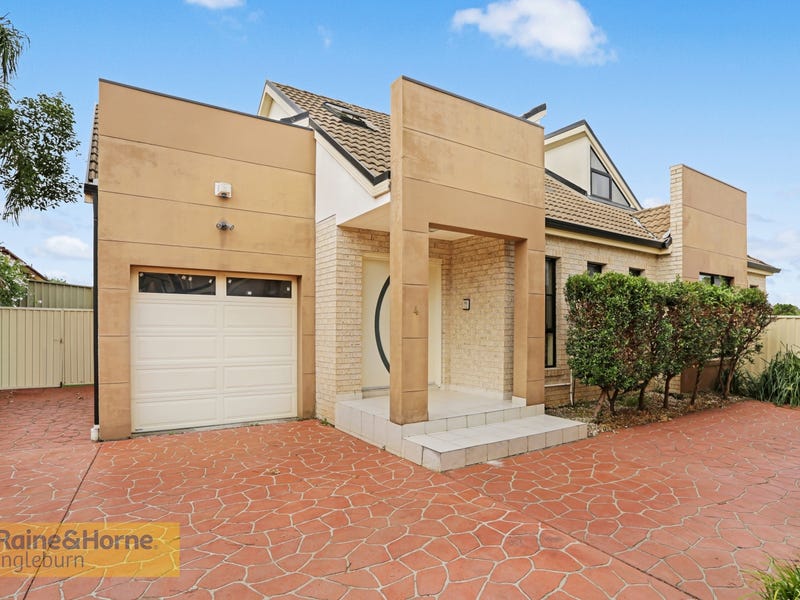 4/88 BELMONT ROAD, Glenfield, NSW 2167 Property Details